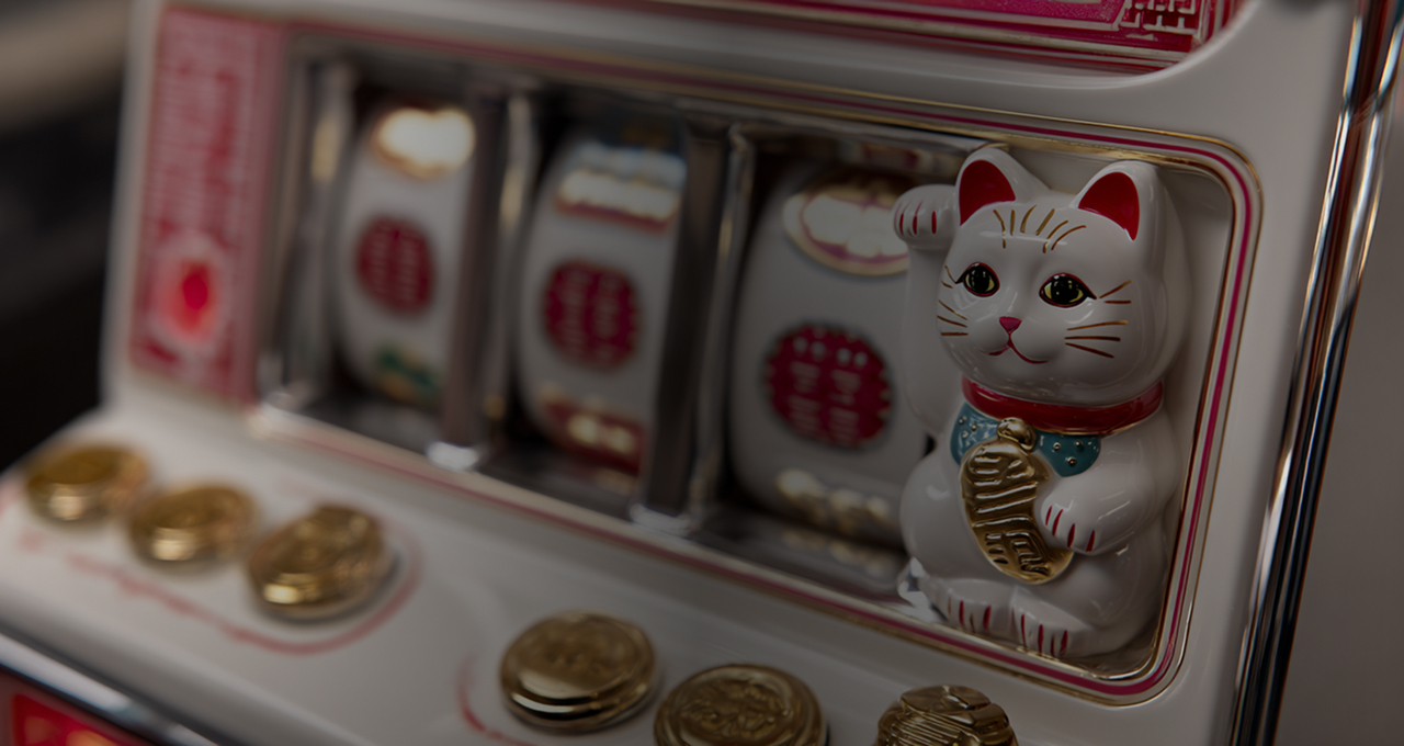 Maneki Slide 2